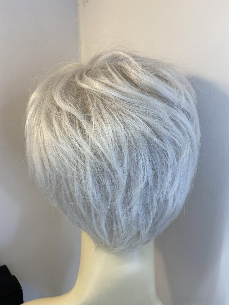 New silver white wig. Bgss798