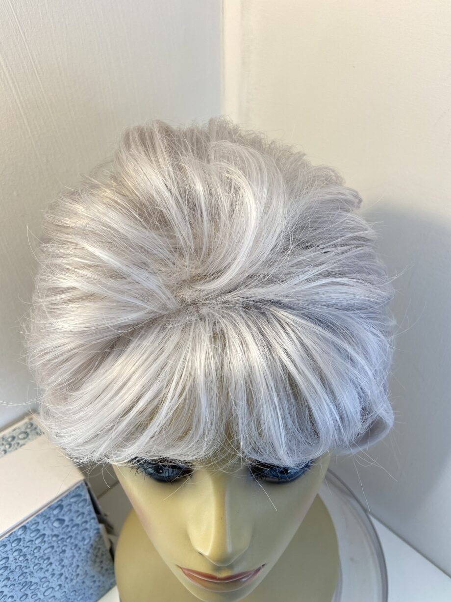 Silver white new wig. Bgss799