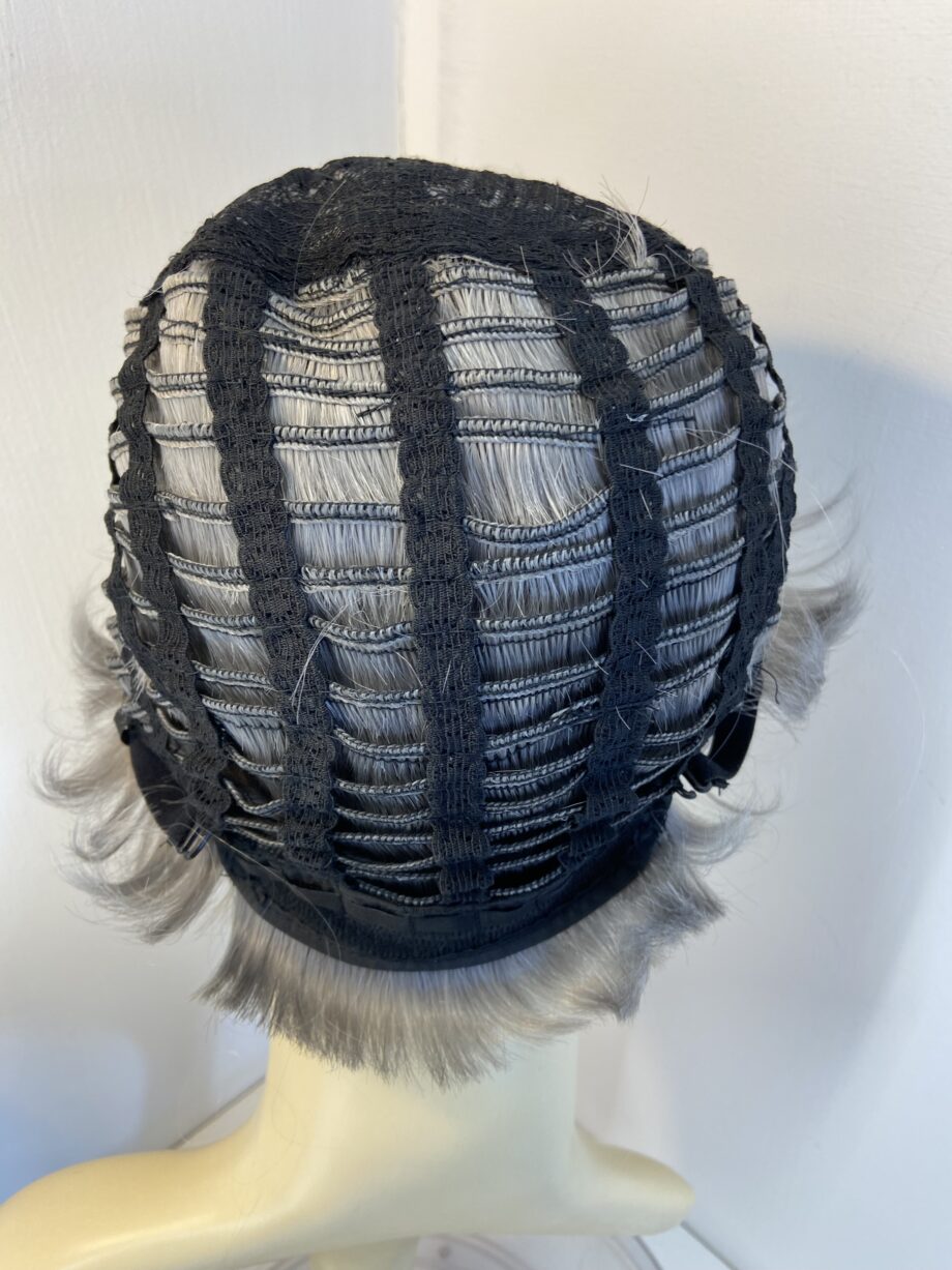 Dark silver grey wig. Bgss801
