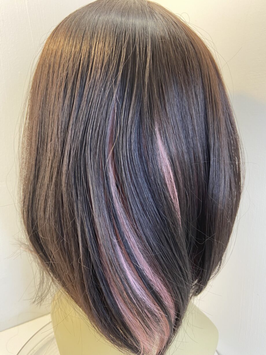 Brown/pink wig. Brpls516