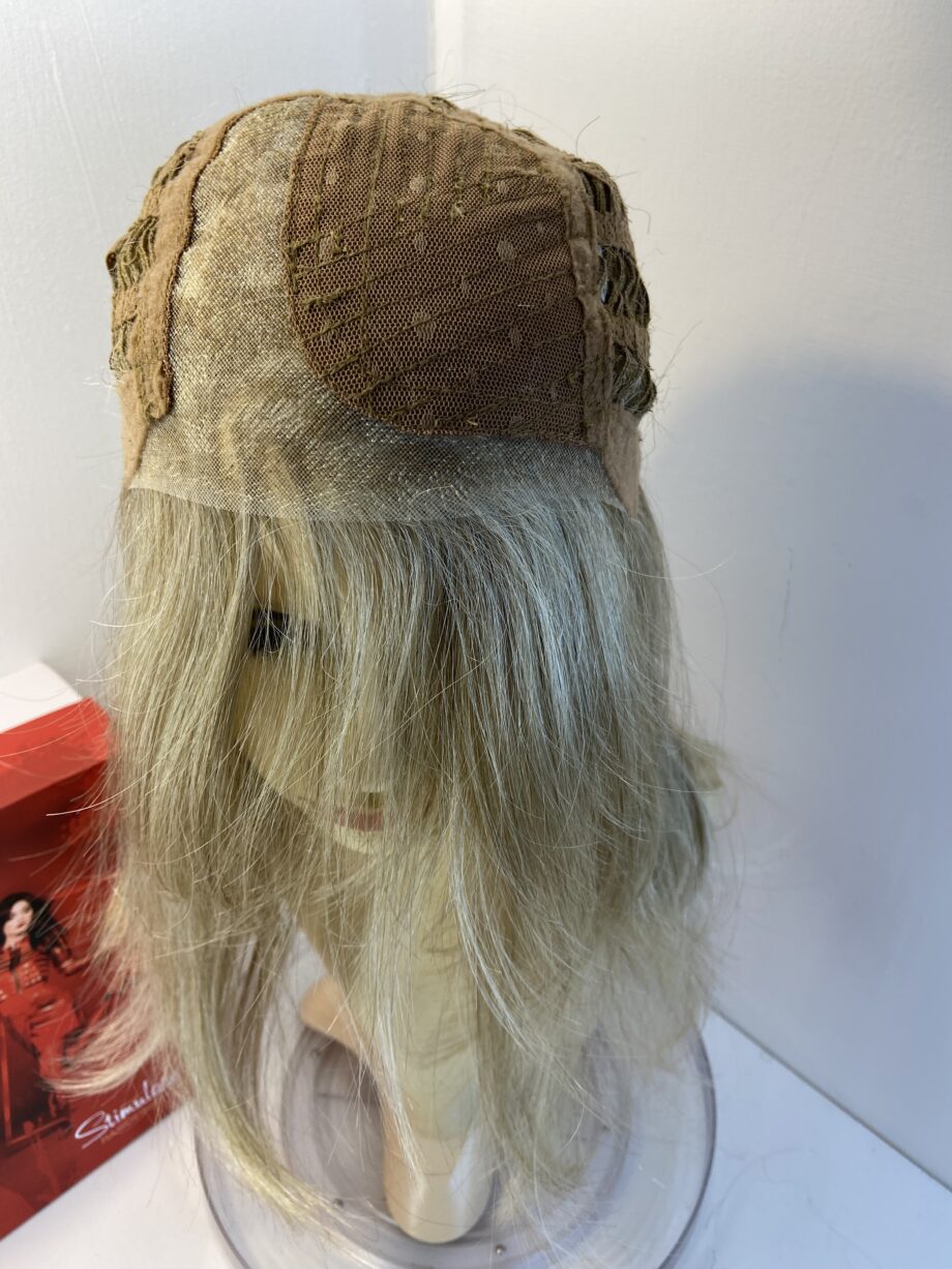 New champagne mix wig. Bblls809