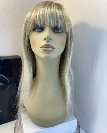 Extra long blonde Rene of Paris wig. Bblls812