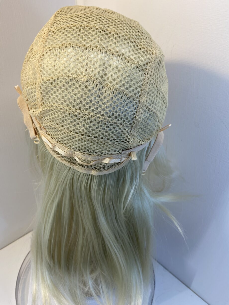 New light blonde long wig. Blls201