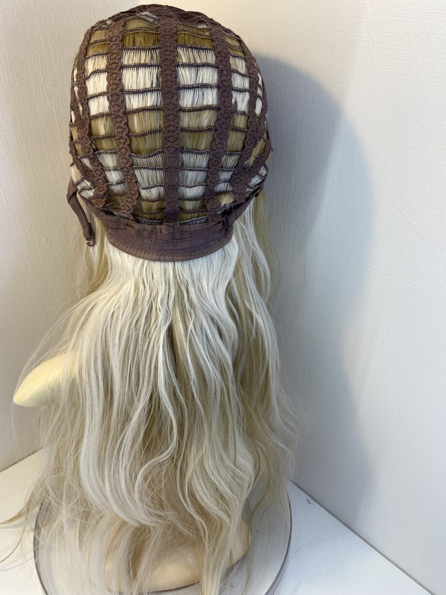 New rooted blonde long wig. Bllw202