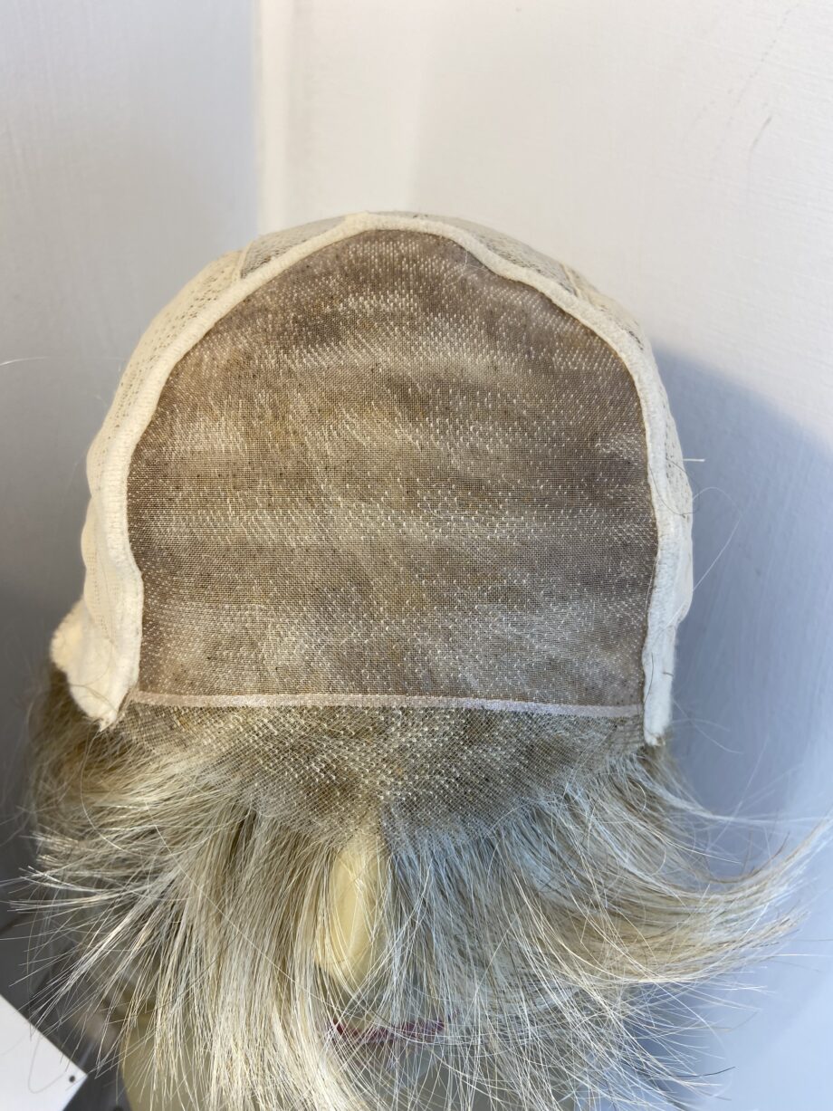 New wheat mist long designer wig. Bblls812