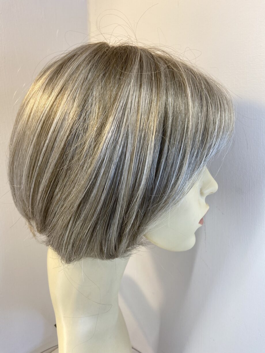 New platinum mist wig. Ablms866