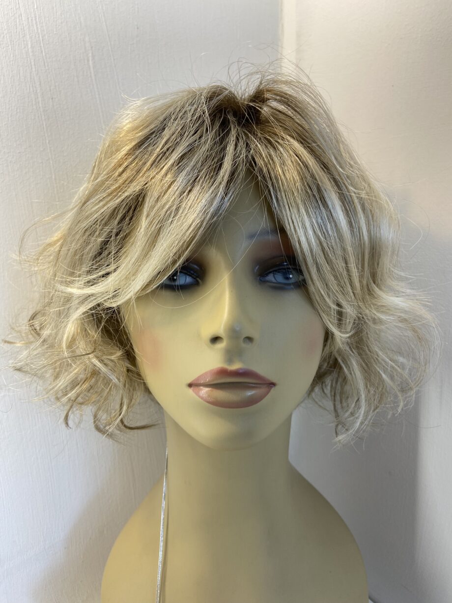 New modern Champagne rooted wig. Blmc868