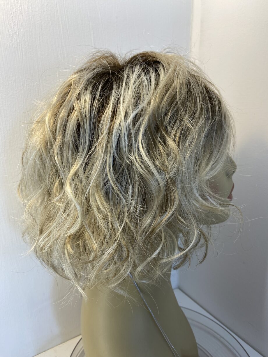 New modern Champagne rooted wig. Blmc868