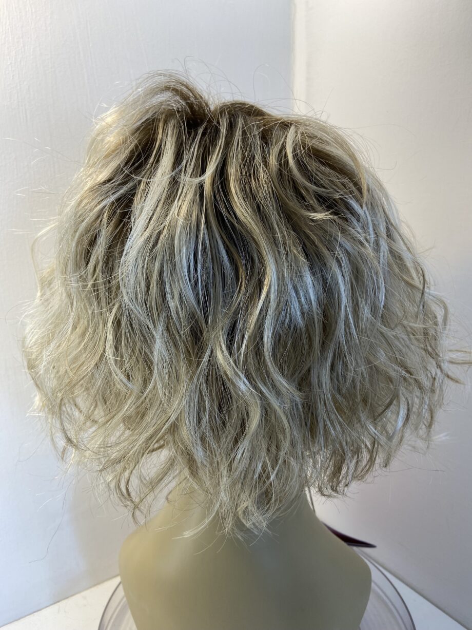 New modern Champagne rooted wig. Blmc868