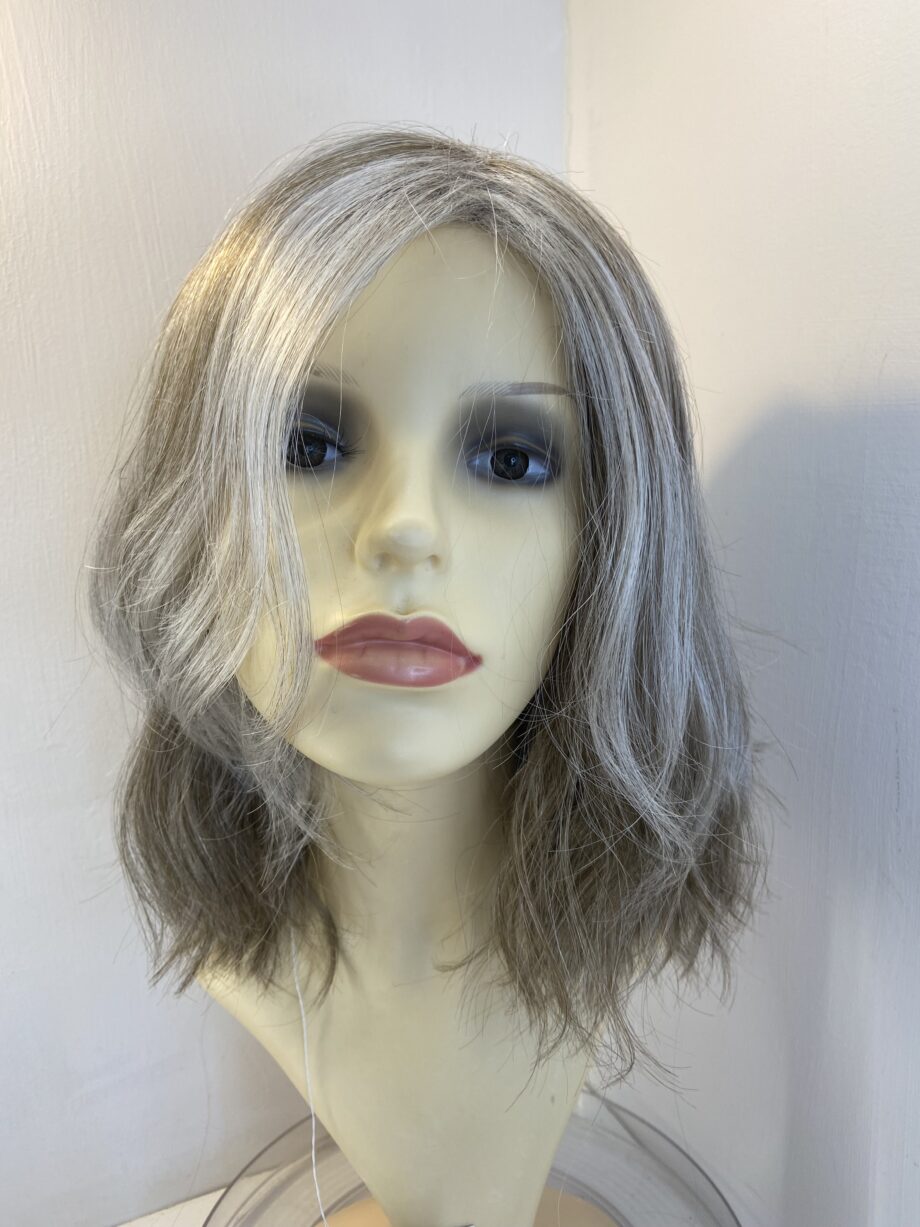 New long platinum silver flash wig. Grlw723