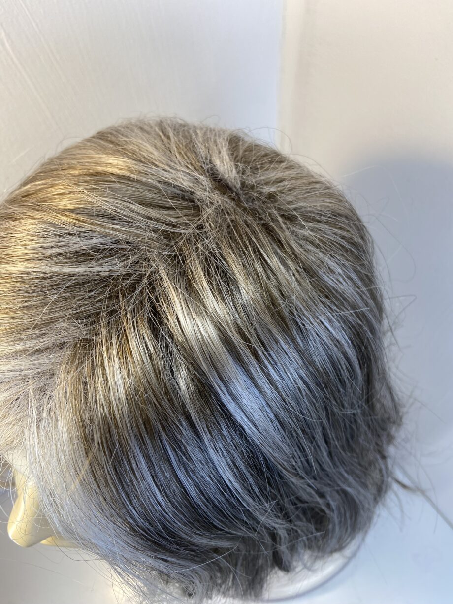 New long platinum silver flash wig. Grlw723