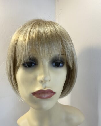 Creamy blonde new wig. Blms725