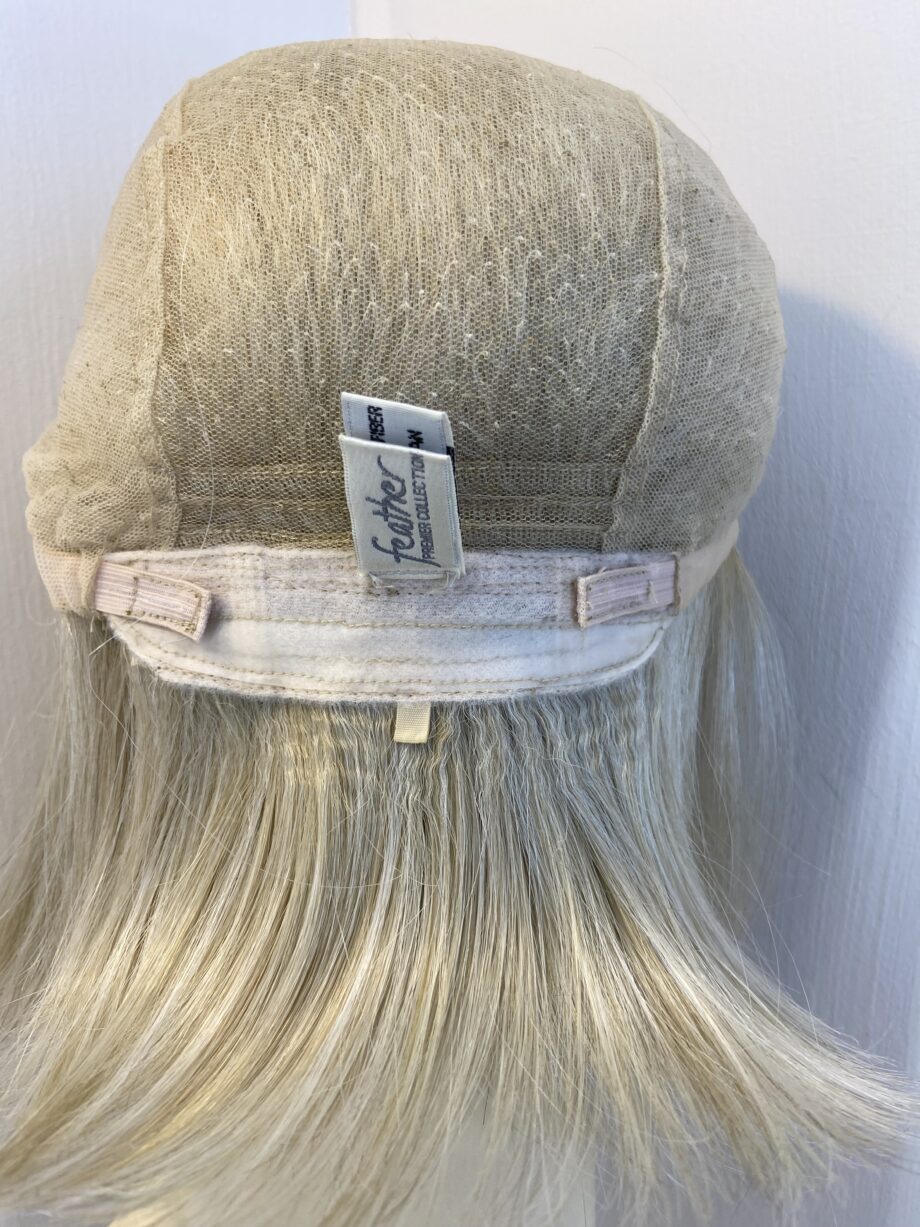 Golden blonde new wig. Blms727