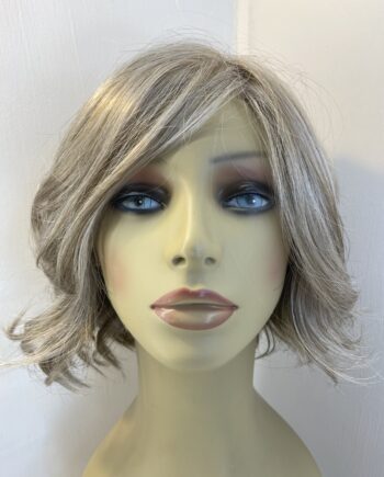 Platinum modern grey wavy new wig. Plmw728