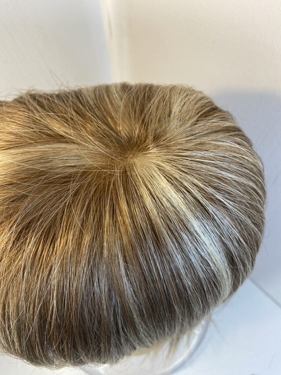 Straw swirl Amore new wig. Blls732
