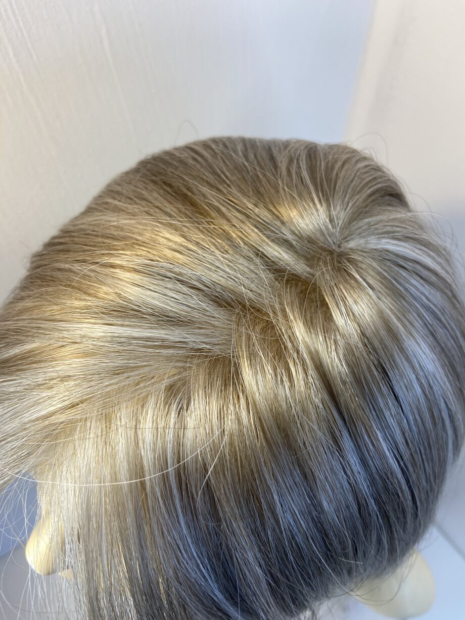 Platinum new long wig. Plms518