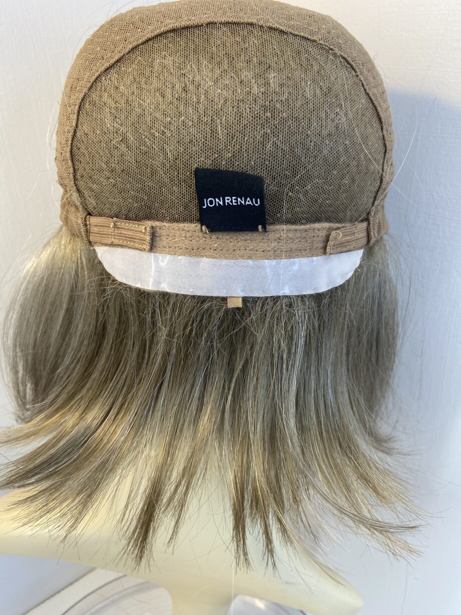 Platinum new long wig. Plms518