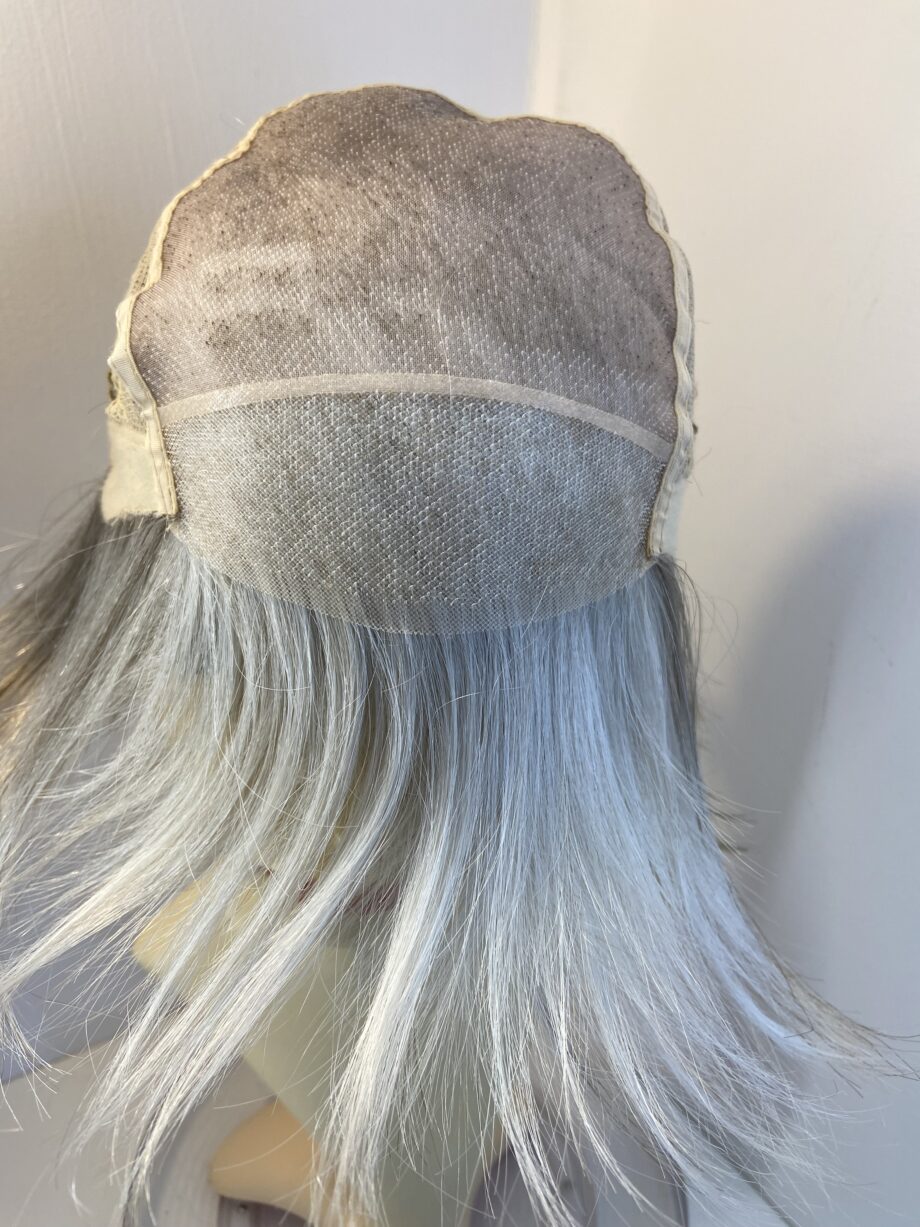 New platinum lotus wig. Gss520
