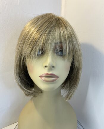 Super soft blonde designer wig. Blms527