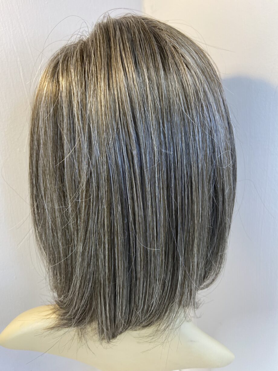Super soft new grey lotus wig. Gms531