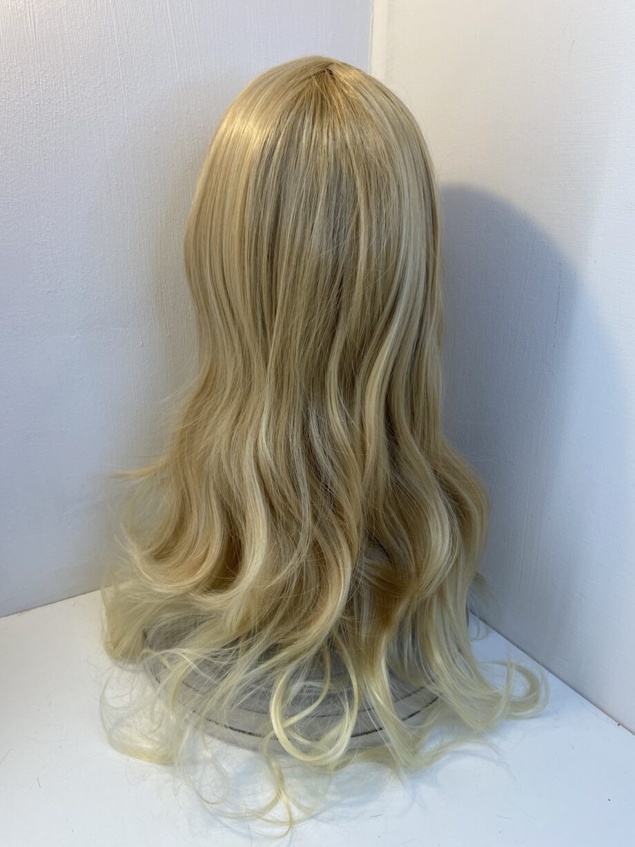 New very long blonde wig. Bllw318