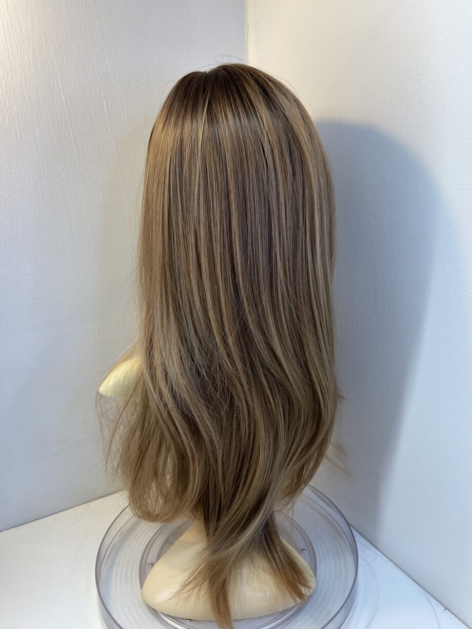 New long brown rooted wig. Blls675