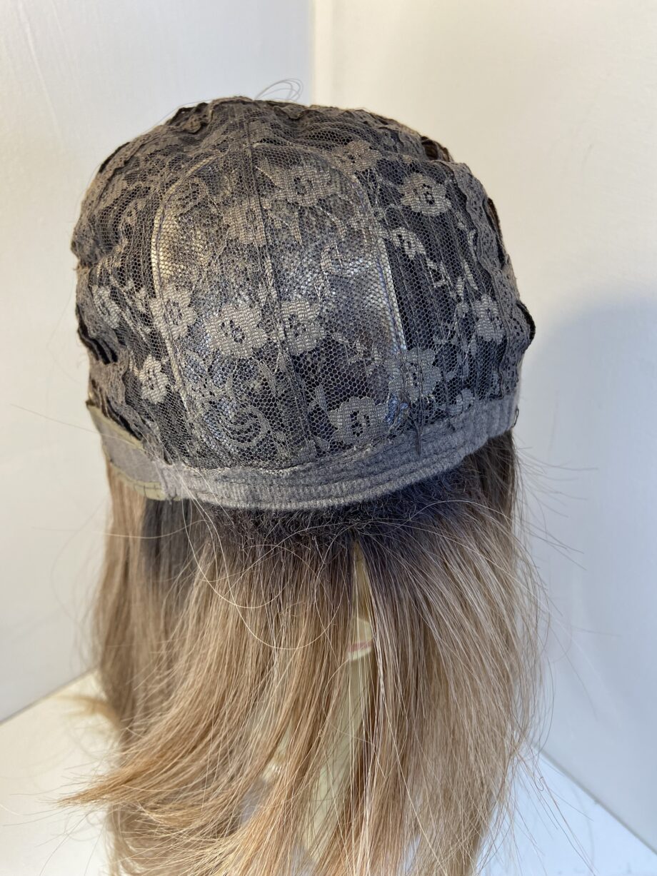 New long brown rooted wig. Blls675