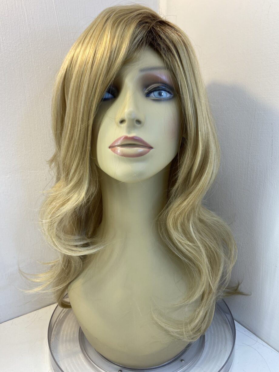 New long rooted blonde wig. Bllw677