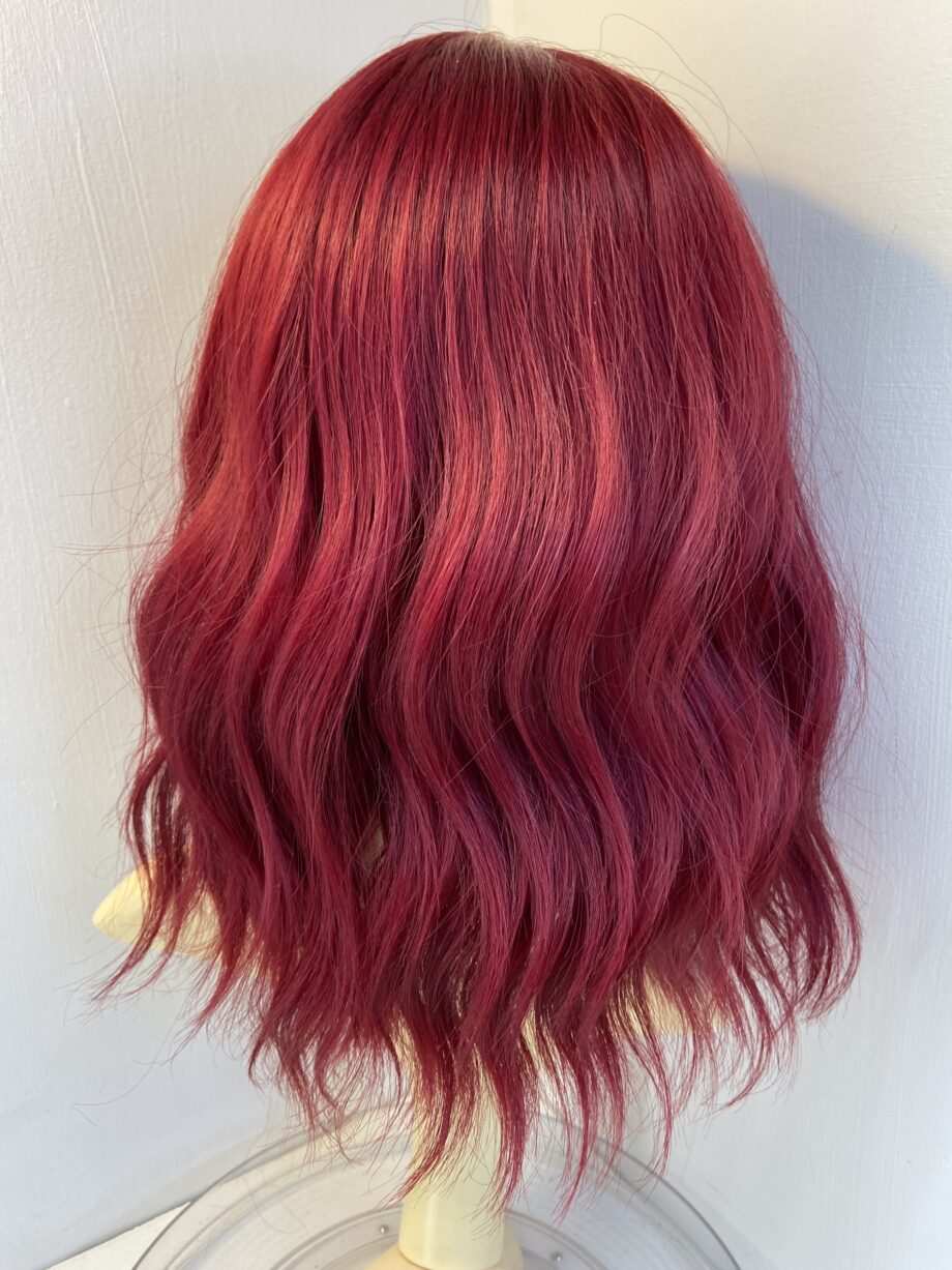 Red wavy mud length new wig. Rmw678
