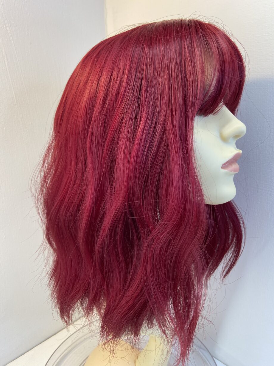 New red burgundy wig. Rww680