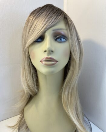 Sleek new blonde rooted wig. Blls681