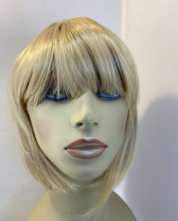 New blonde shiny wig. Blms239