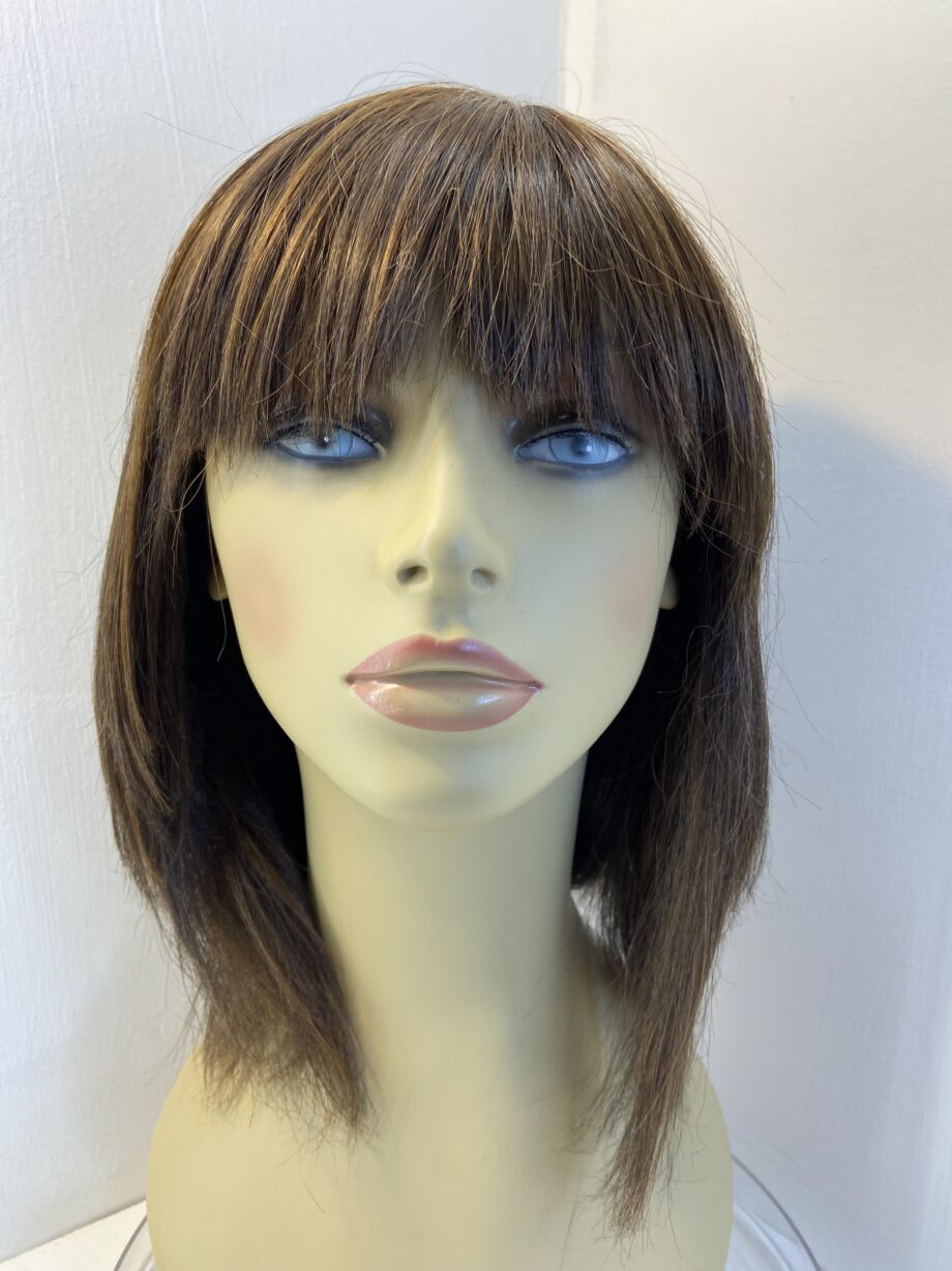 Amore brown wig. Brms876