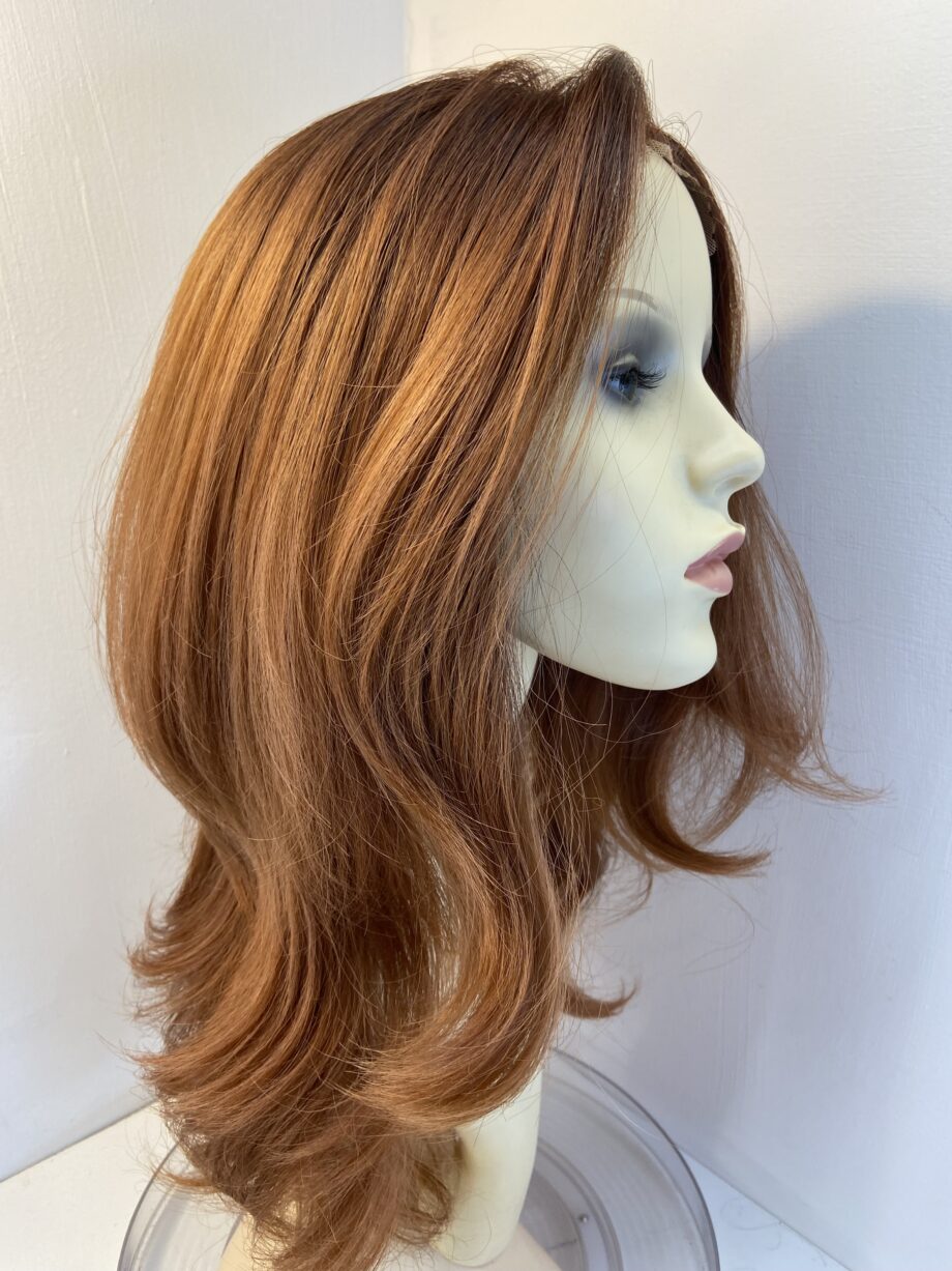 New stunning red rooted long wig. Brlw705