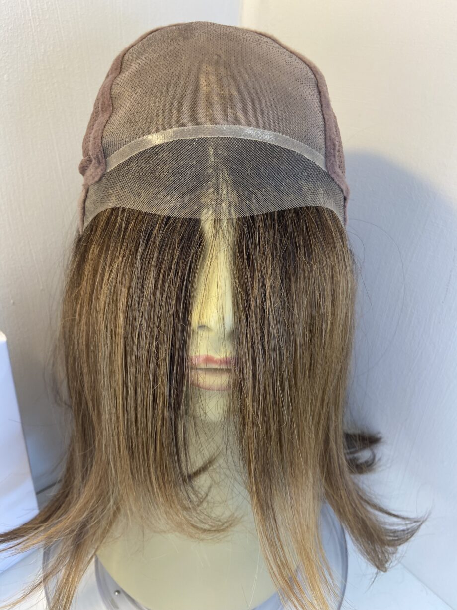 New long mocca rooted stylish wig. Bbrls813
