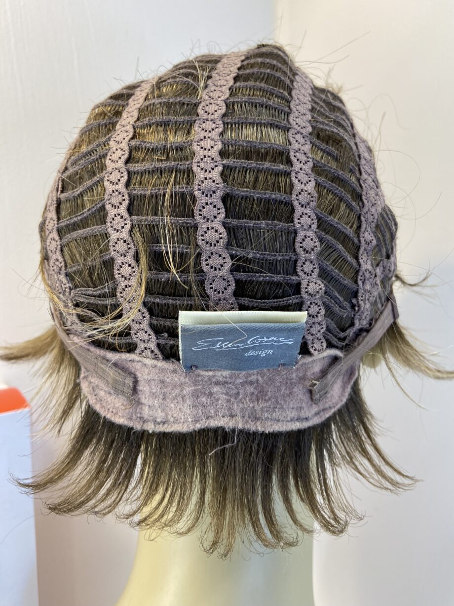 Sandmulti rooted wig. Bblss819