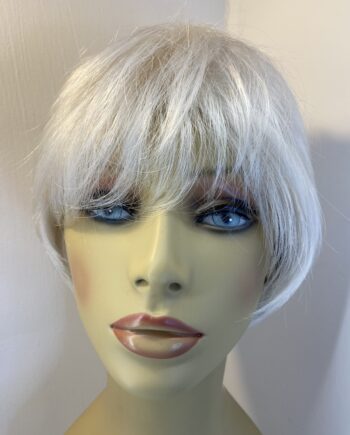 New silver white short wig. Gwss878