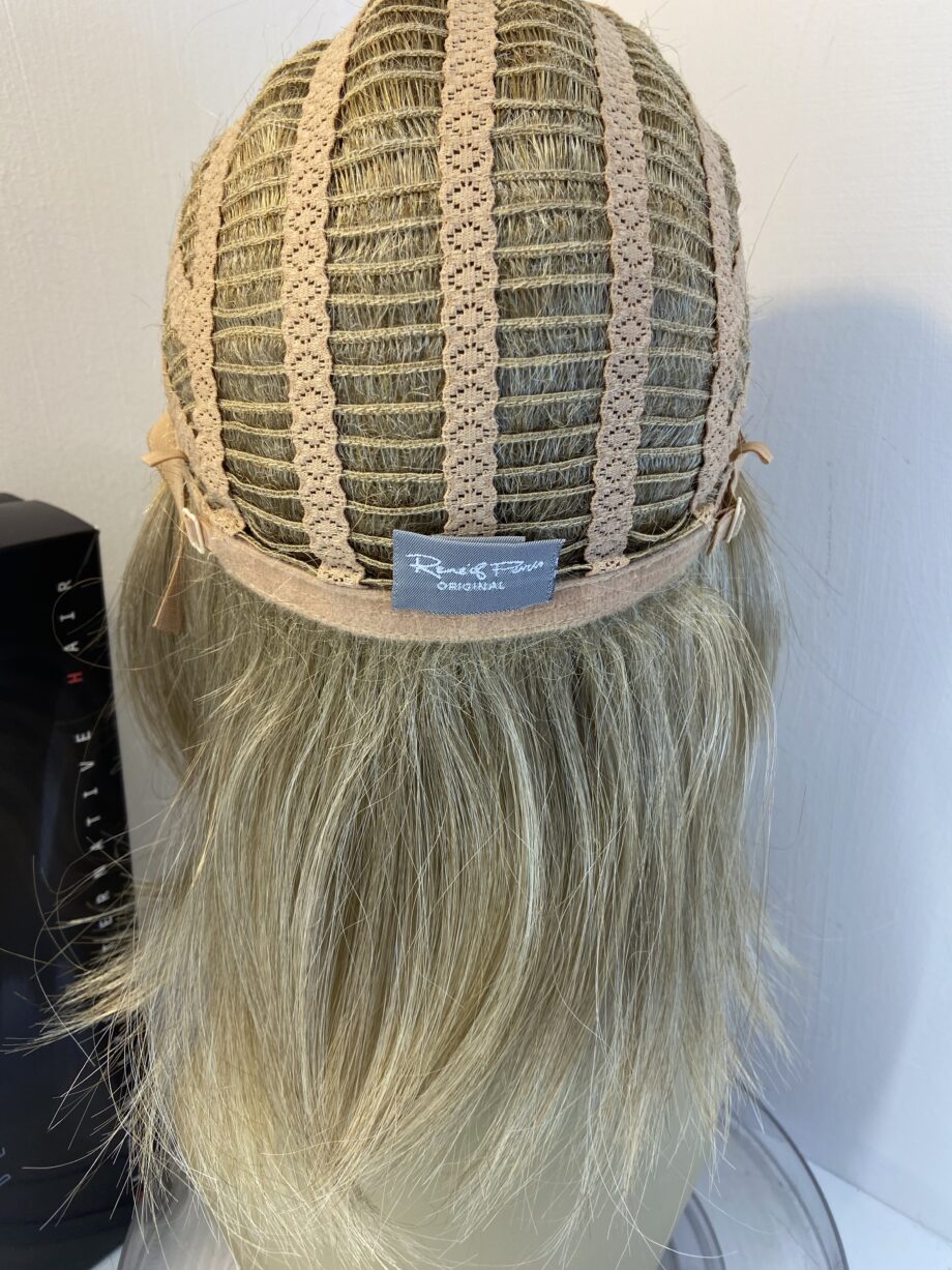 Rene of Paris spring honey wig. Bblls820