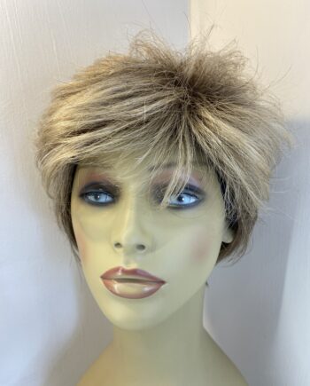 New blonde short wig. Blsw156