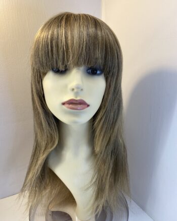 Long blonde wig. Blls158