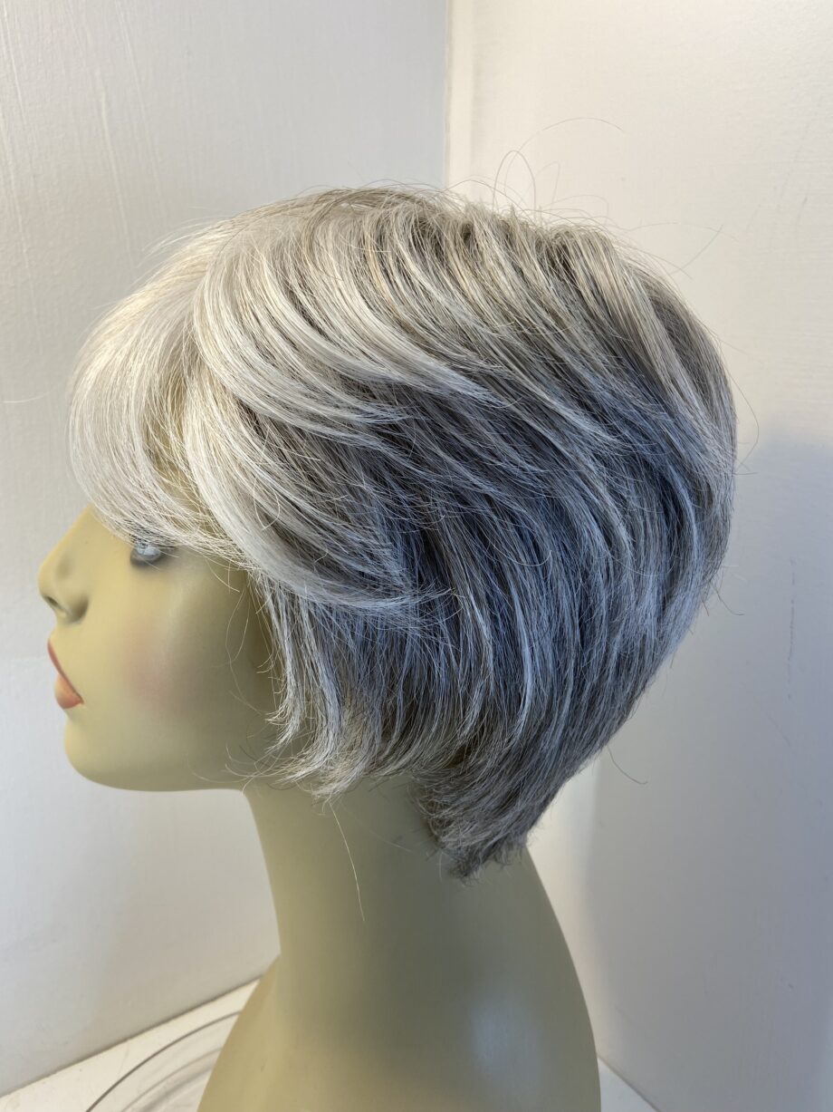 Grey super soft wig. Gss160