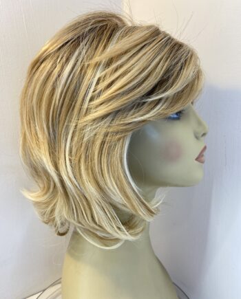 New blonde rooted wig. Blmw327
