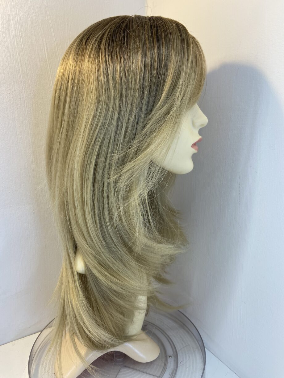 New long blonde rooted wig. Blls880