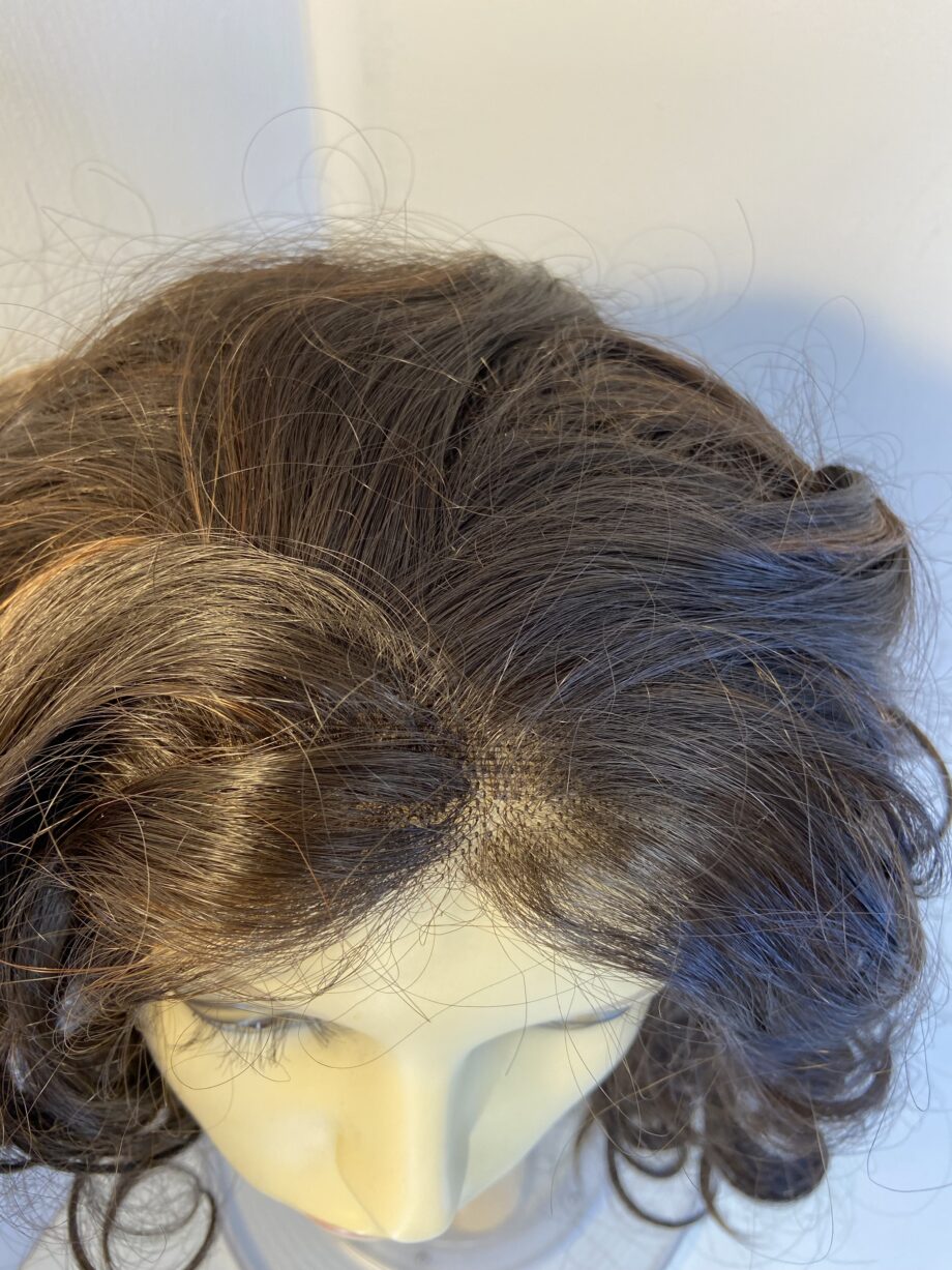 Long curly dark brown wig. Brlc682