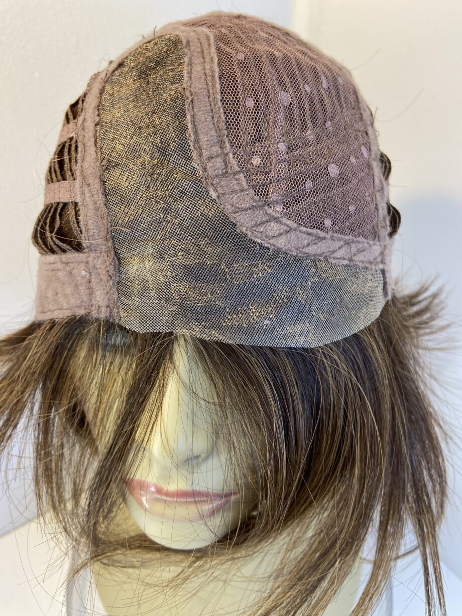 Short brown as new wig. Brss683