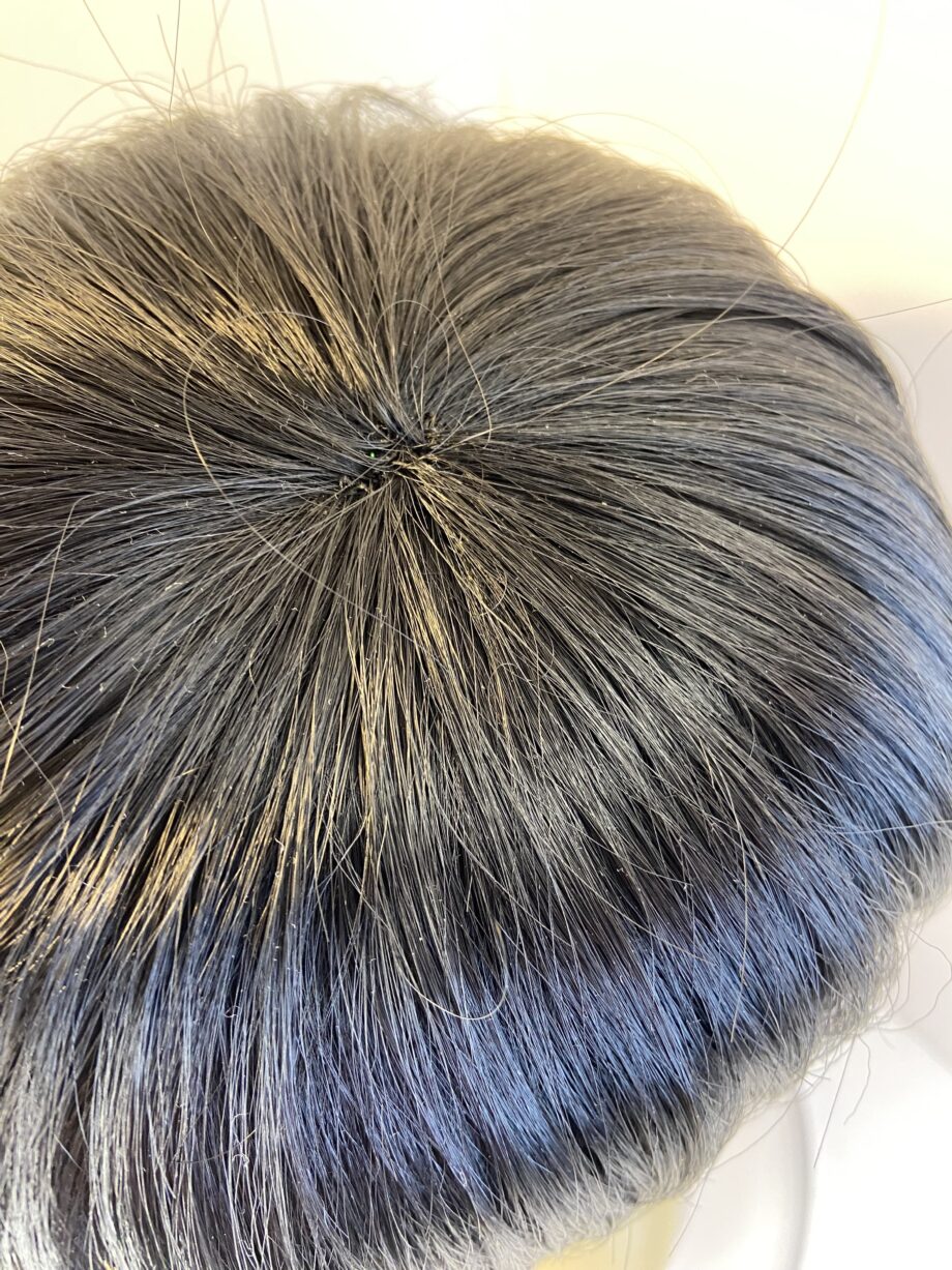 Black short new wig. Blss684
