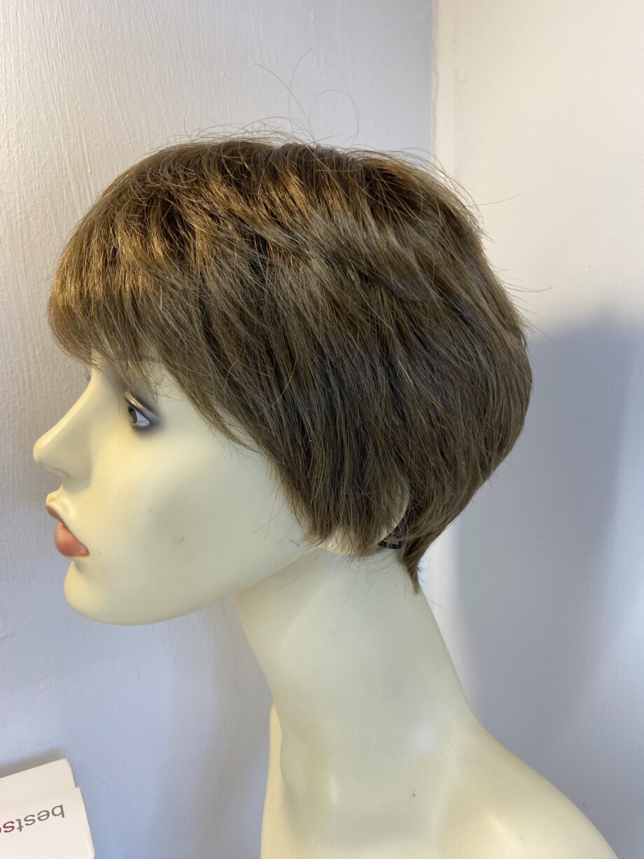 New autumn harvest short wig. Bbrss831