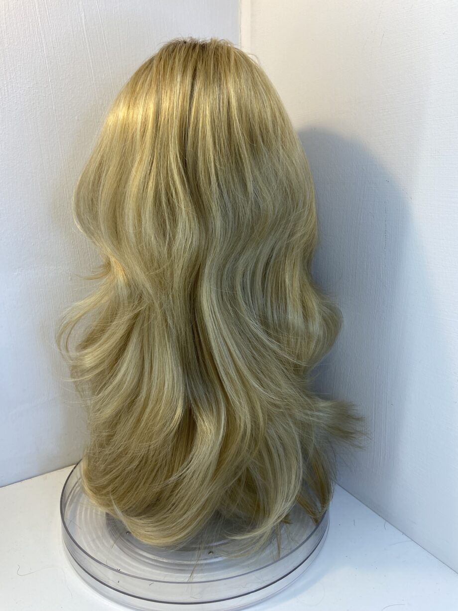 Soft silky long blonde rooted wig. Bllw711