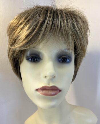 Shiny brown rooted wig. Brss167
