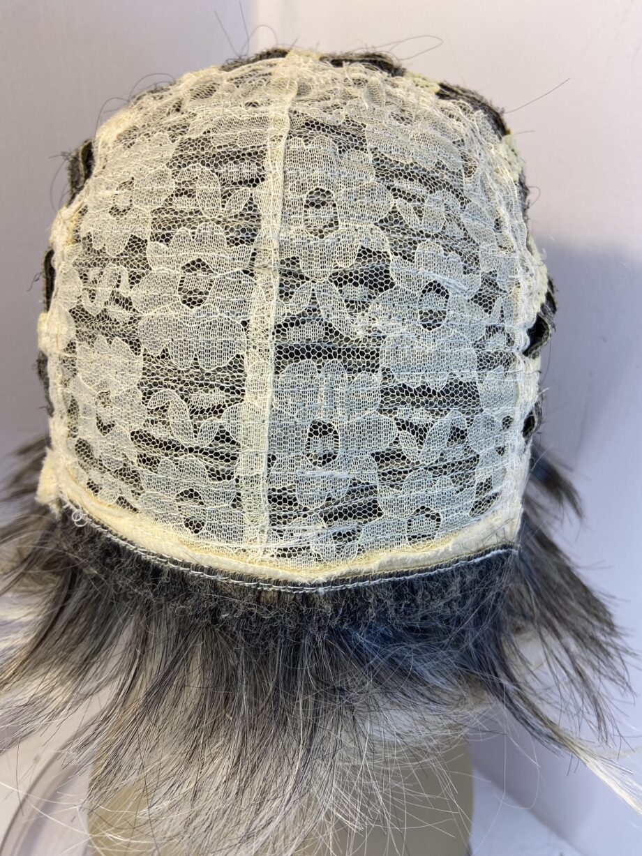 Silver /blonde short new wig. Gss168